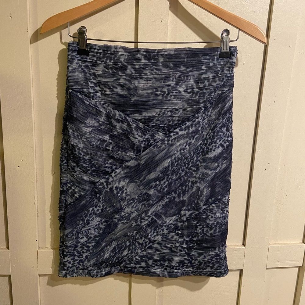 Lapis skirt size small